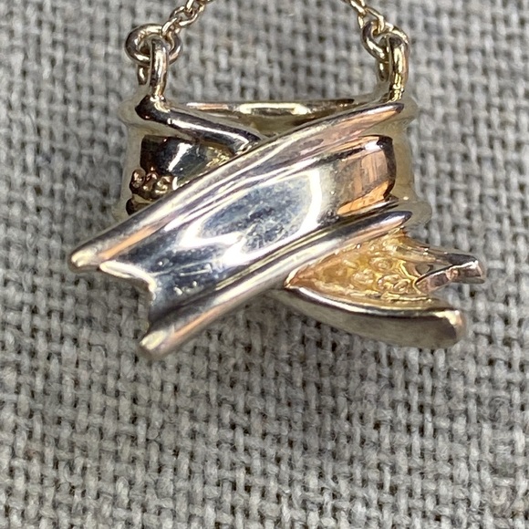 Tiffany&Co. Bow Pendant Necklace in Sterling Silver (16in) - Picture 5 of 6